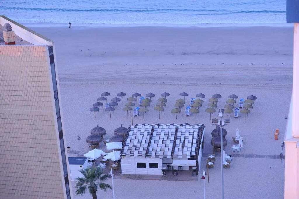 Atico Apartamento Loft Playa Victoria Cadiz Bagian luar foto